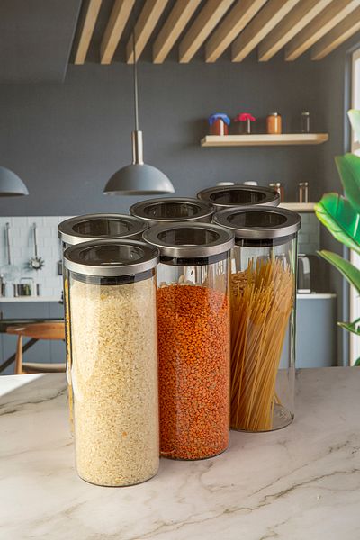 Lizzy 1650 ml Round Glass Jar with Steel Lid Set of 6