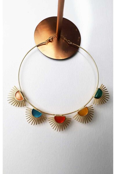 BYP Atelier قلادة سولارست ملونة