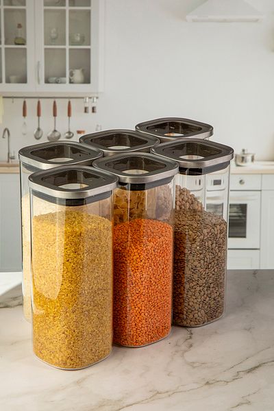 Lizzy 1900 ml Square Glass Jar with Steel Lid Set of 6