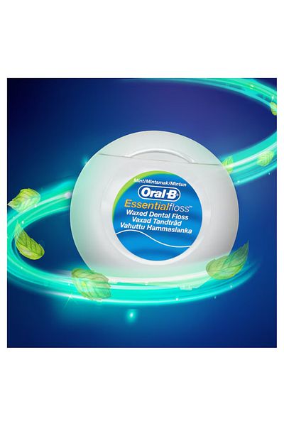 Oral-B Set of 4 Oral-B Essential Floss Regular dental floss, 50 m