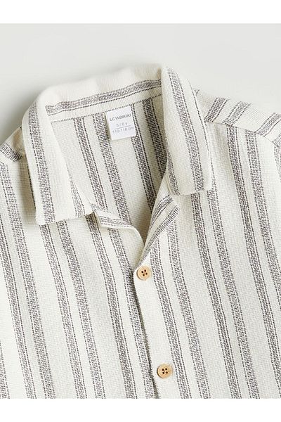 LC Waikiki Ecru Short Sleeve Boy's Shirt
