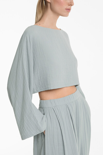 Oysho 100% cotton layered sleeve crop blouse
