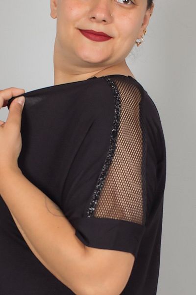 Truva XXL Elegance with Shoulder Tulle Detail – Plus Size Elegant Blouse