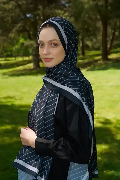 Madame Polo Σάλι Hyper Zigzag Pattern - Μαύρο