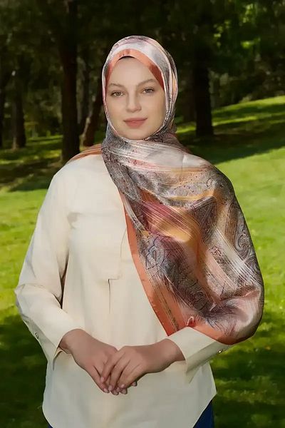 Madame Polo Σάλι Ahsen Alemdar Crystal Hola Pattern - Πορτοκαλί