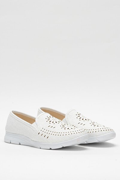 Liger Women's Laser Patterned Casual Women's Sports Shoes White