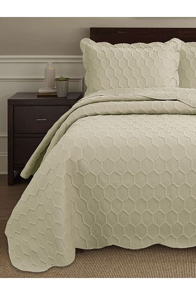 Bella Home Honey Comb 3D Double Bedspread Set (3 Pieces) - 260X240 cm