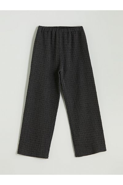 LC Waikiki Elastic Waist Textured Girl's Trousers