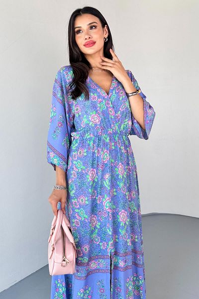 Cappmoda ELB-01813 Μακρύ φόρεμα με λουλουδάτο μοτίβο λιλά διπλό πέτο