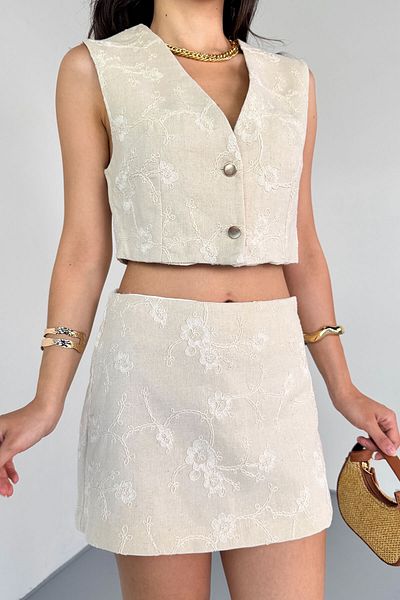 Cappmoda Tkm-13322 Cream Embroidery Detailed Linen Fabric Gold Buttoned Vest & Side Zipper Lined Mini Skirt Set