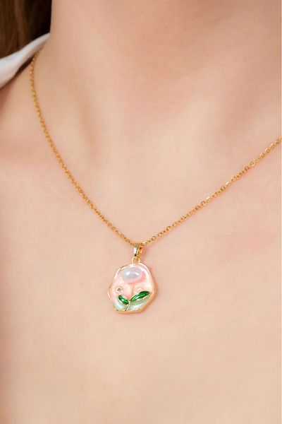 Finesa Jewelry Elegant Chain for Women with Nature Theme, Enamel, Pearl and Leaf Detail, Non-Tarnish, Steel Art Necklace