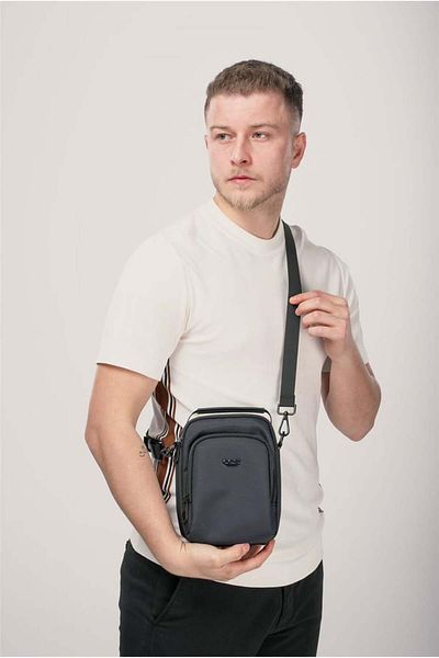 ÇÇS Men's Black Compact Cross Strap Hand & Shoulder Bag 31582