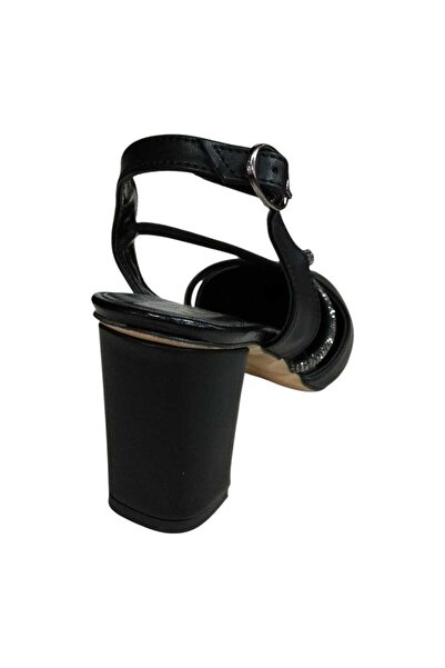 Legend Weron Topuklu ayakkabı şık ve konforlu