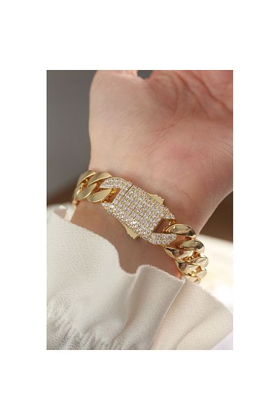 Skygo Vip Series Brass Gold Color Gourmet Bracelet with Zircon Stone in the Middle - Tj-Bb6048
