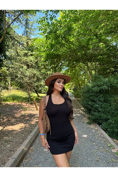 mekabutik Black Halter Neck Basic Dress