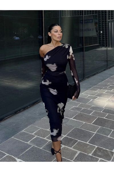 ruum fashions Rochie lungă din șifon cu un singur umăr - neagră