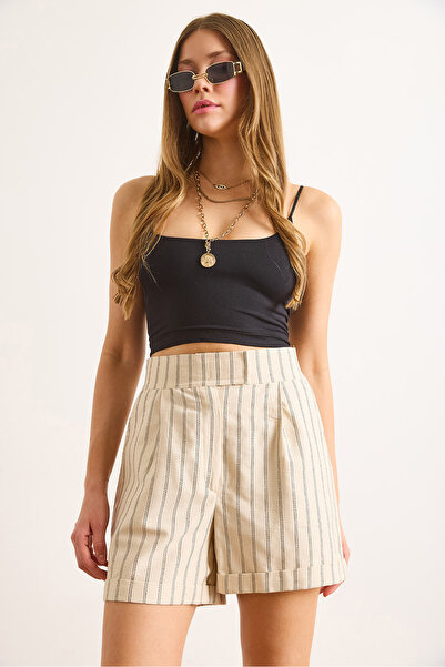 Olalook Kadın Taş Çizgili Cırt Kapama Keten Görünümlü Şort ŞRT-19000064
