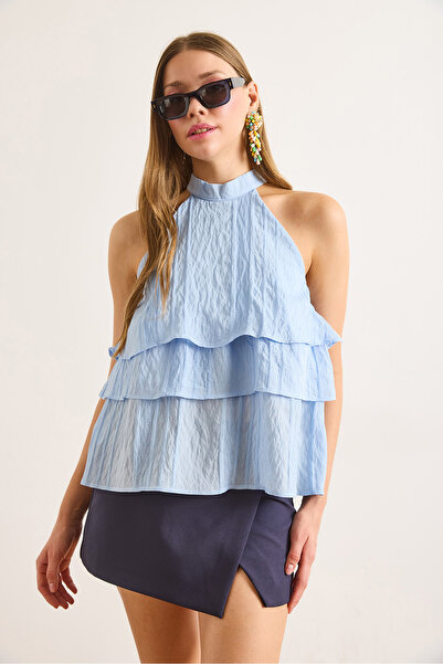 Olalook Жіноча блакитна блузка з коміром-стійкою BLZ-19003040