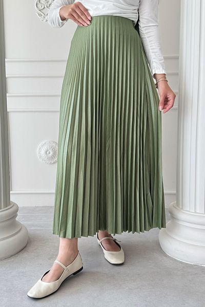 InStyle Pleated Khaki Skirt