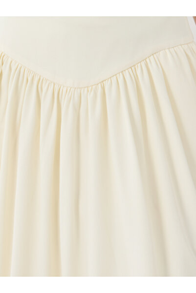 Styli Solid Pleated A-Line Maxi Skirts