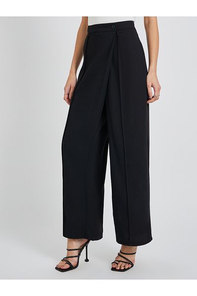 Styli Solid Cross Overlay Waistband Tapered Fit Pants