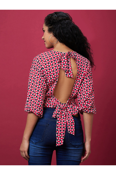 Globus By Styli Printed Back Bow Tie Up Crop Top