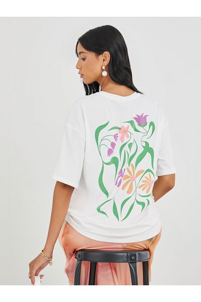 Styli Graphic Print Round Neck Oversized T-Shirt
