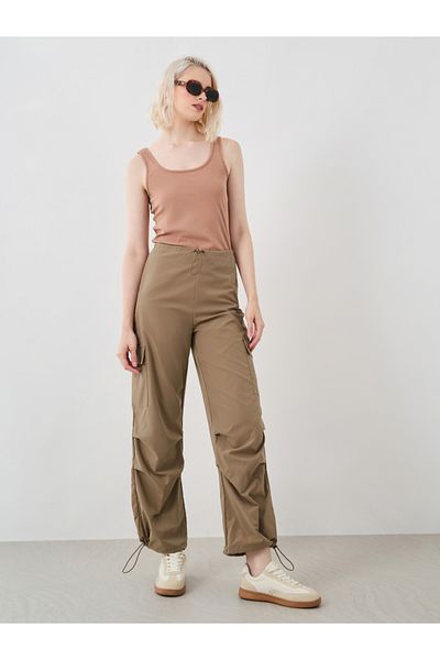 Styli Women Khaki Solid Drawstring Hem Cargo Pants