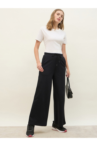 Styli بنطال رياضي بساق مستقيمة مع رباط