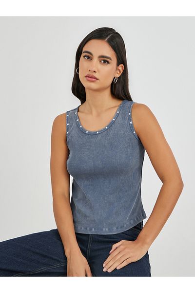 Styli Ribbed Acid Washed Fitted Tank Top with Star Stud Detail