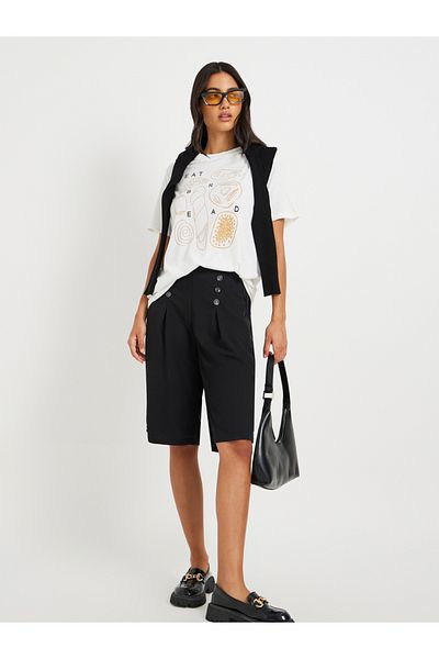 Styli Graphic Print Regular Fit T-Shirt