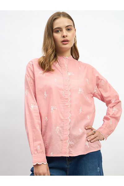 Styli Embroidered Scalloped Detail Mandarin Collar Top