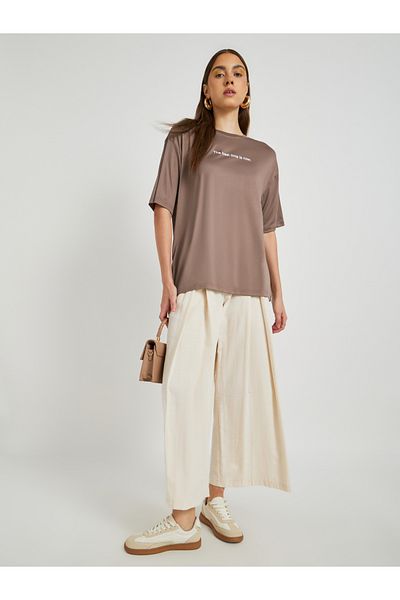 Styli Slogan Print Round Neck Oversized T-Shirt