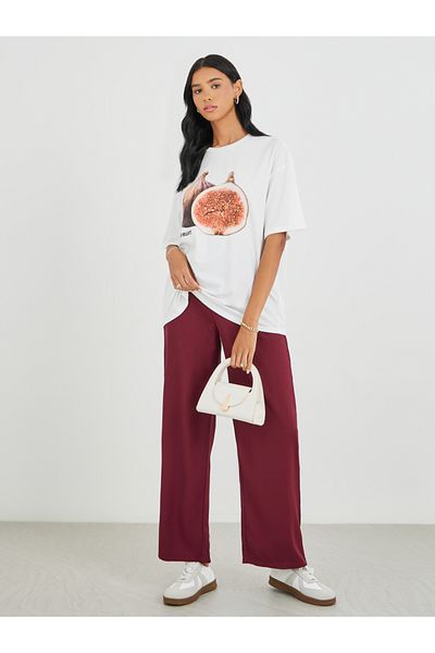Styli Graphic Print Round Neck Oversized T-Shirt