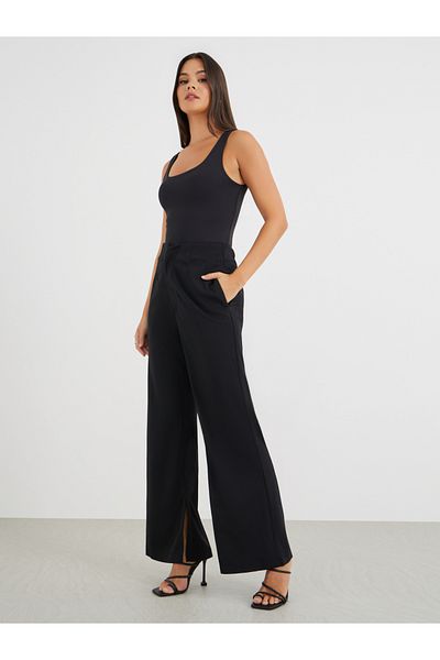Styli Solid Darted Waist Flared Pants with Hem Side Slit