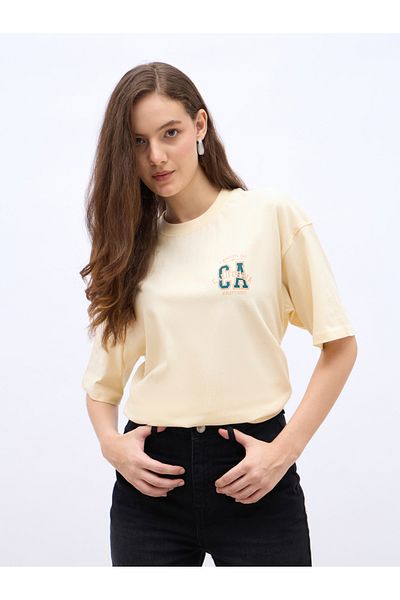 Styli Slogan Print Crew Neck Oversized T-Shirt
