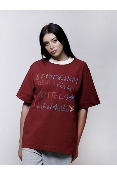 SWAG SA T-shirt with colorful writing and white collar