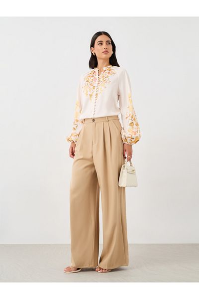 Styli Floral Print Balloon Sleeve Buttoned Shirt