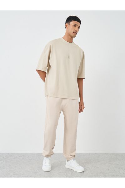 Styli Minimal Embroidered Crew Neck Boxy Fit T-Shirt