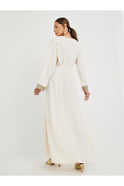 Styli Embroidered Round Neck A-Line Jalabiya