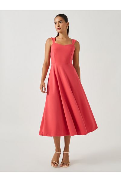 Styli Plain Sweetheart Neck Strappy A-Line Midi Dress
