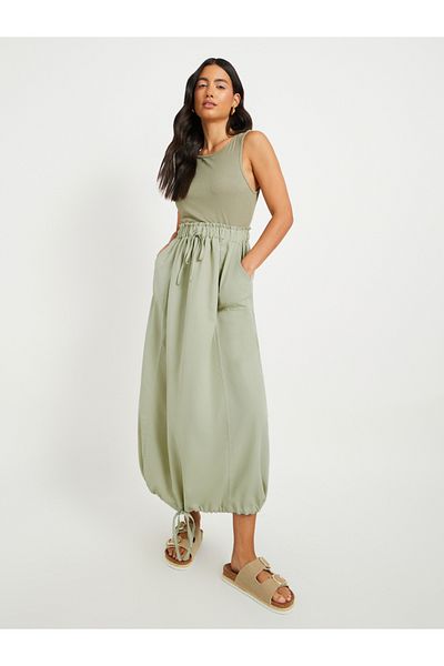 Styli Solid Sleeveless Twofer A-Line Midi Dress