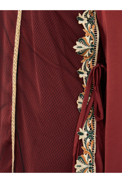 Keenly By Styli Lace Trim Long Sleeve A-Line Jalabiya