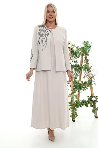 MİSS DİAMOND فستان معطف بيج مطرز بالحجر على الكتف والذراع