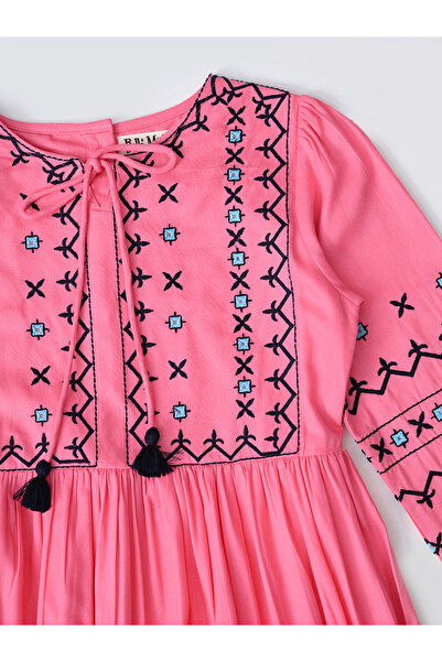 Bella Moda By Styli Embroidered Tie-Up Neck Knee-Length Dress