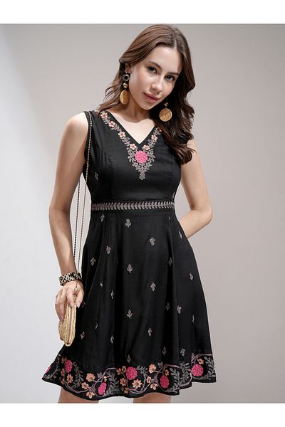 Vishudh By Styli Women Embroidered V Neck A-Line Mini Dress