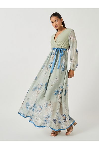 Styli Women Green Floral Print V Neck A-Line Maxi Dress with Ribbon Tie Detail