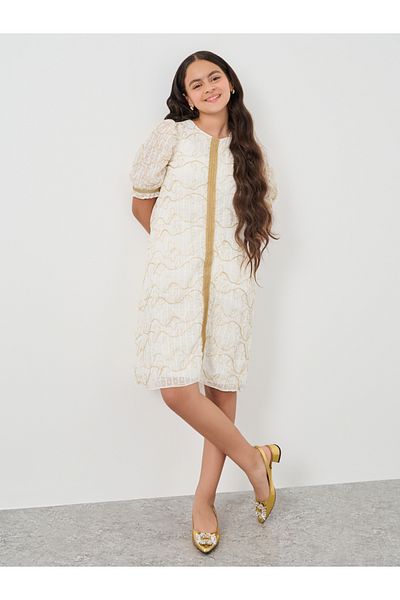 Styli Lace Detail Puff Sleeve Midi Dress