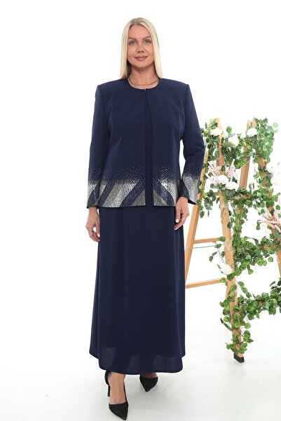 MİSS DİAMOND سترة باللون الأزرق الداكن مع تفاصيل حجرية