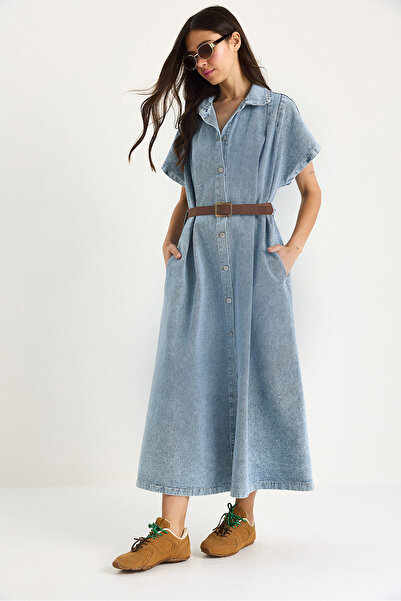 Bianco Lucci Women's Pleat Detailed Belted Buttoned Double Pocket Denim Dress 60283440